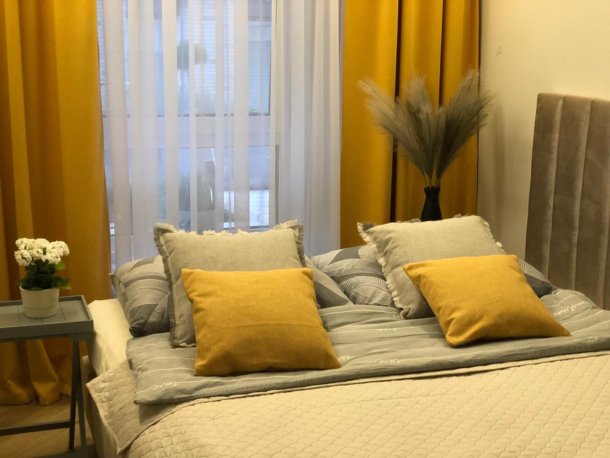 Komfortowe Klonowa ,ogrodek, Garaz Podziemny, Samodzielne Wejscie Na Kod 24h Apartment Kielce